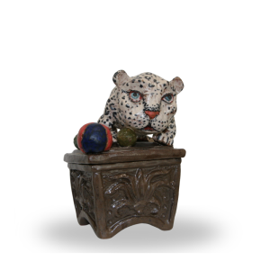 Dėžutė, keramika katinas