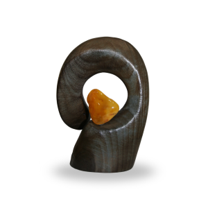 Skulptūra, medis gintaras